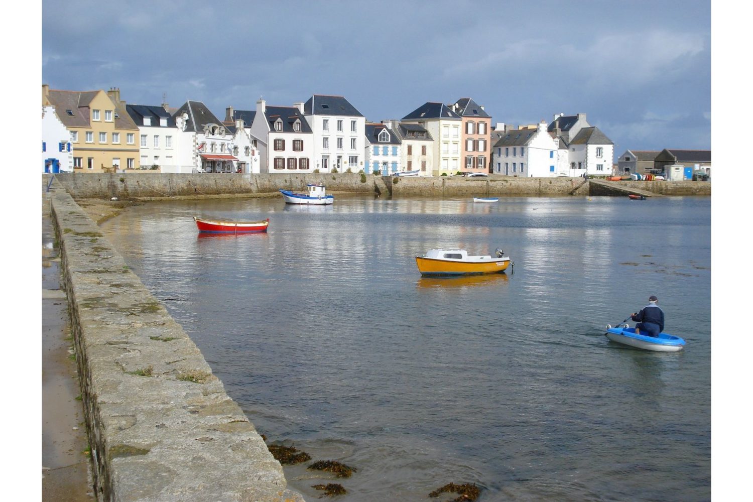 Sein island-walking holiday in brittany