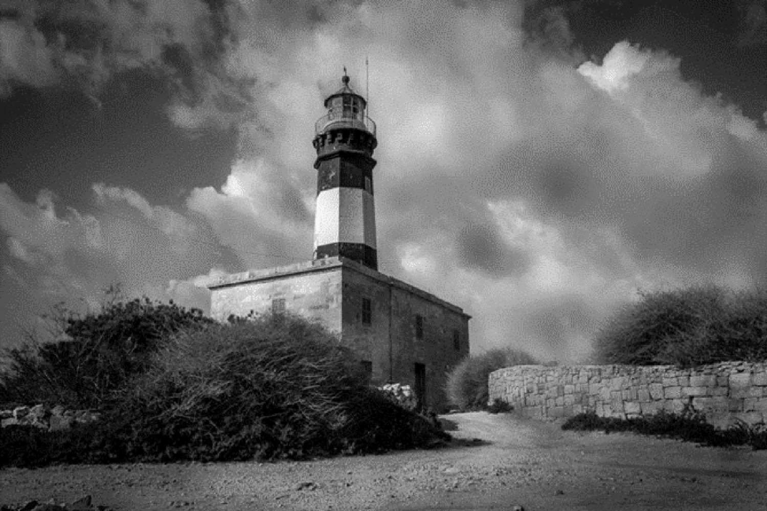 delimara-lighthouse-explore malta lighthouses