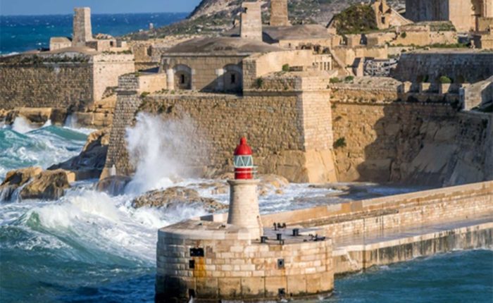 kalkara-lighthouse-malta