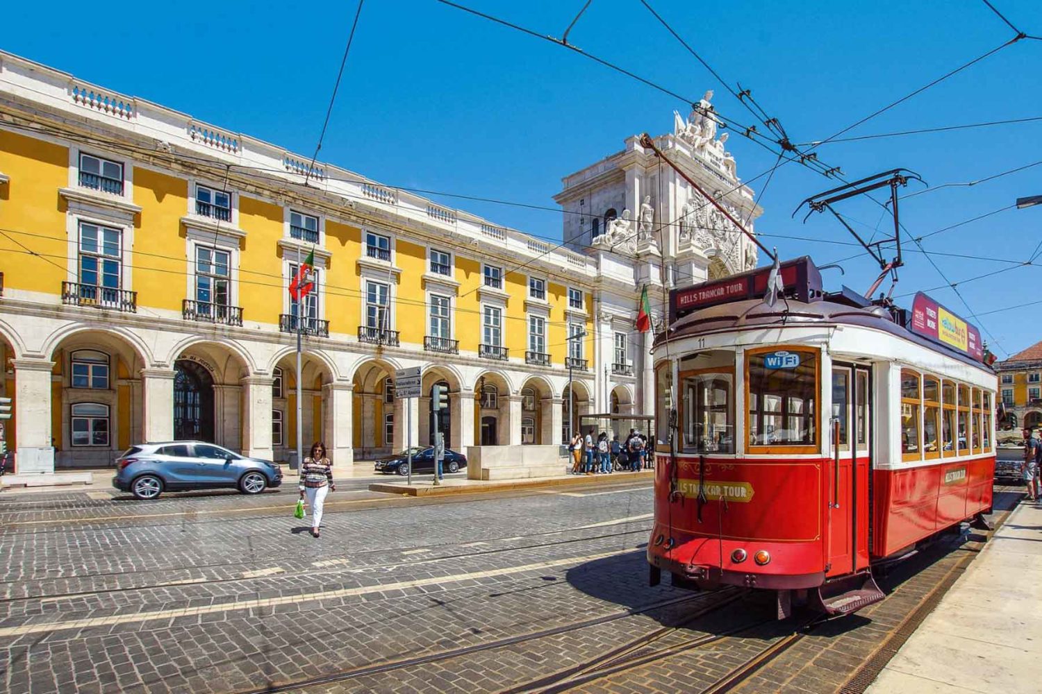 shrines of portugal- Square of Commerce