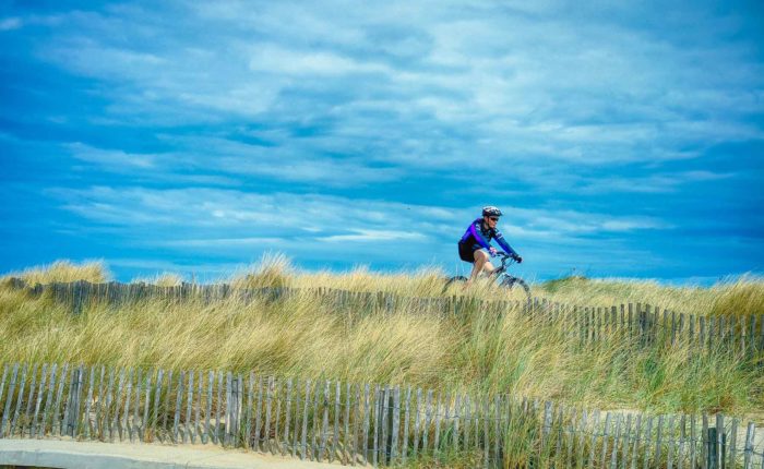 biker in normandy-Cycling holiday in Normandy