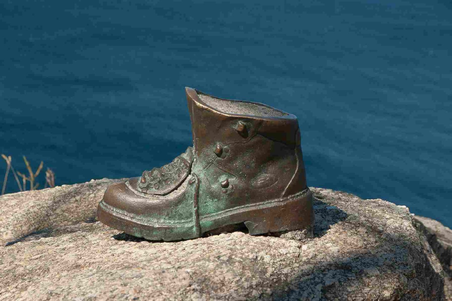 pilgrim shoe monument- Walk the Camino Finisterre-Camino Muxia extension