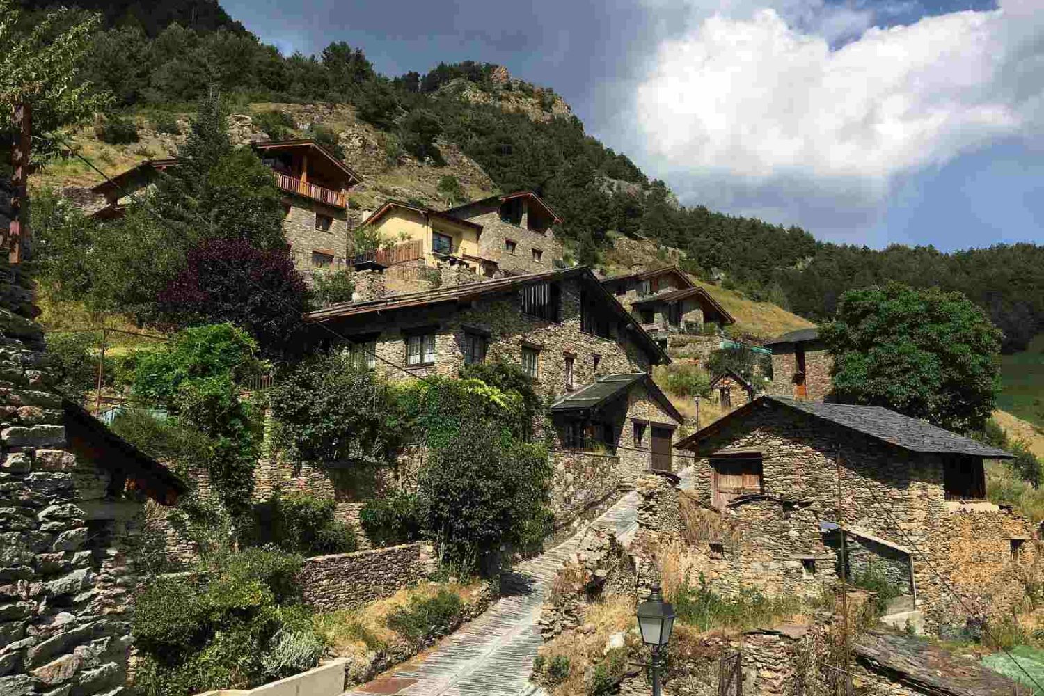 Andorra pueblo- walking holidays in Andorra