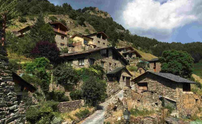 Andorra pueblo- walking holidays in Andorra